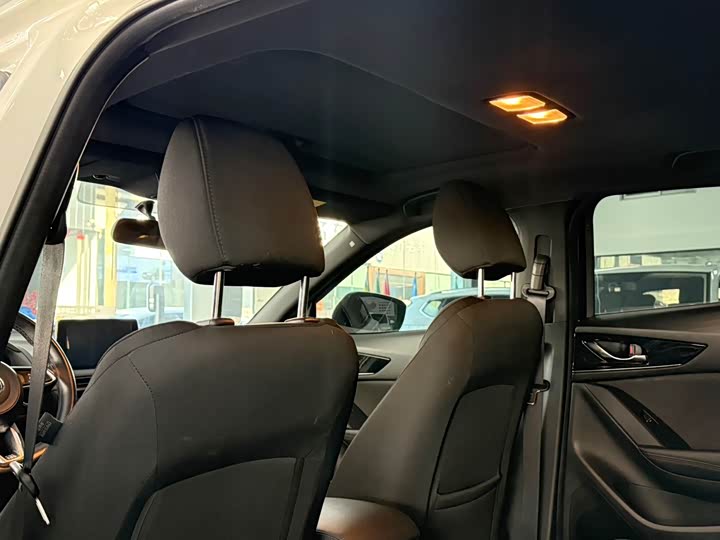 Mazda CX-4 2021 2021款 2.0L 自动两驱蓝天活力版