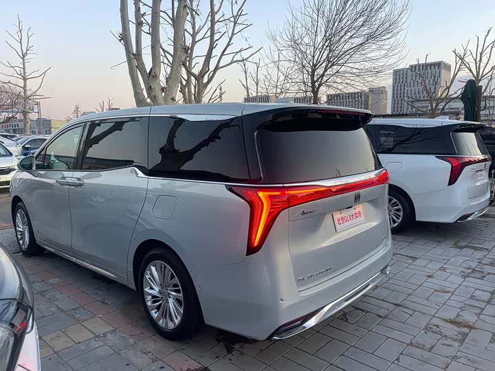 Buick GL8 Century 2025 2025款 2.0T 六座蕴世版