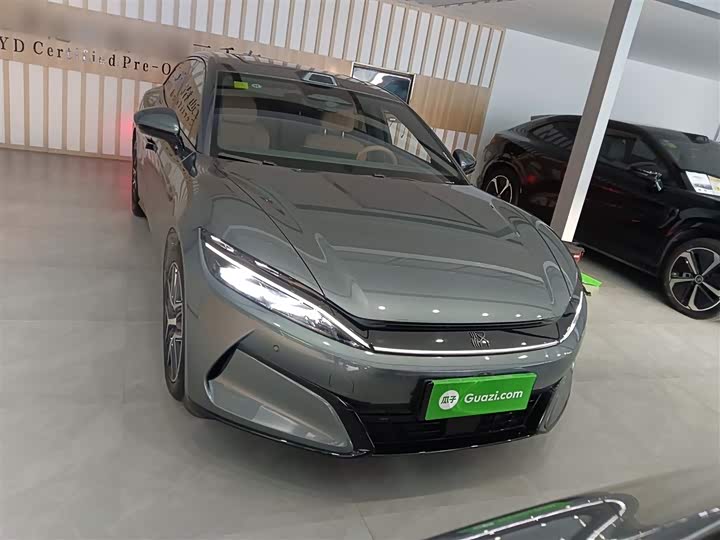 BYD Han L 2025 2025款 DM-p 四驱激光雷达旗舰型