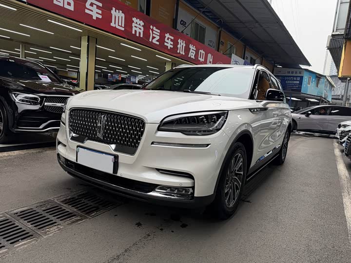 Lincoln Aviator 2022 2022款 3.0T V6 四驱尊享版
