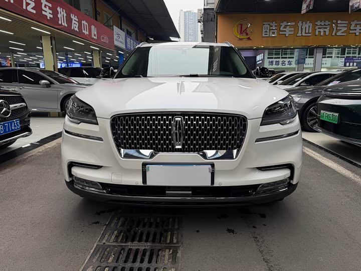 Lincoln Aviator 2022 2022款 3.0T V6 四驱尊享版
