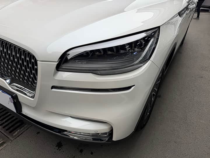 Lincoln Aviator 2022 2022款 3.0T V6 四驱尊享版