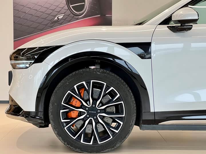 Zeekr 7X 2025 2025款 75kWh 后驱智驾版