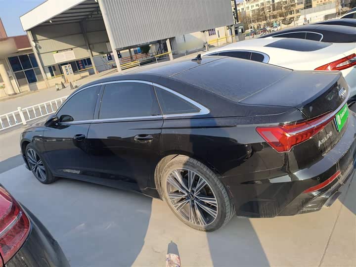 Audi A6L 2025 2025款 45 TFSI quattro 臻选动感型+尊享包