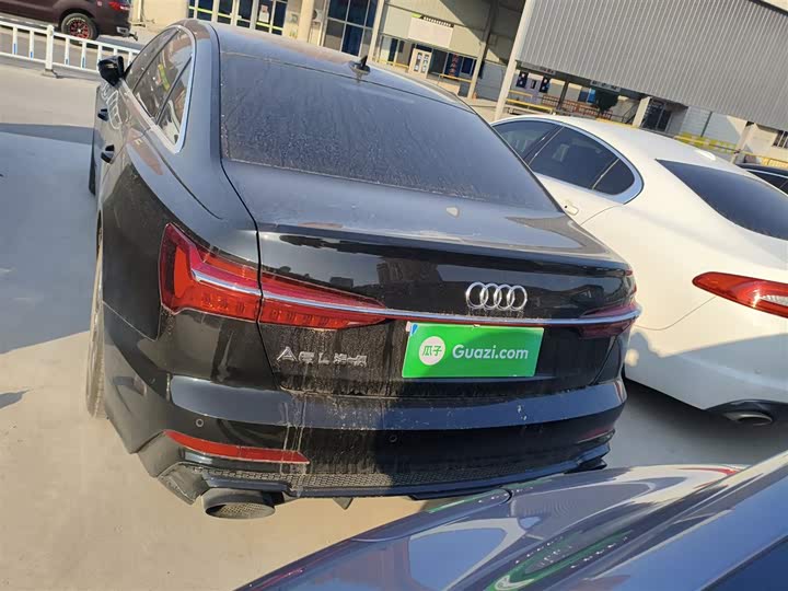 Audi A6L 2025 2025款 45 TFSI quattro 臻选动感型+尊享包