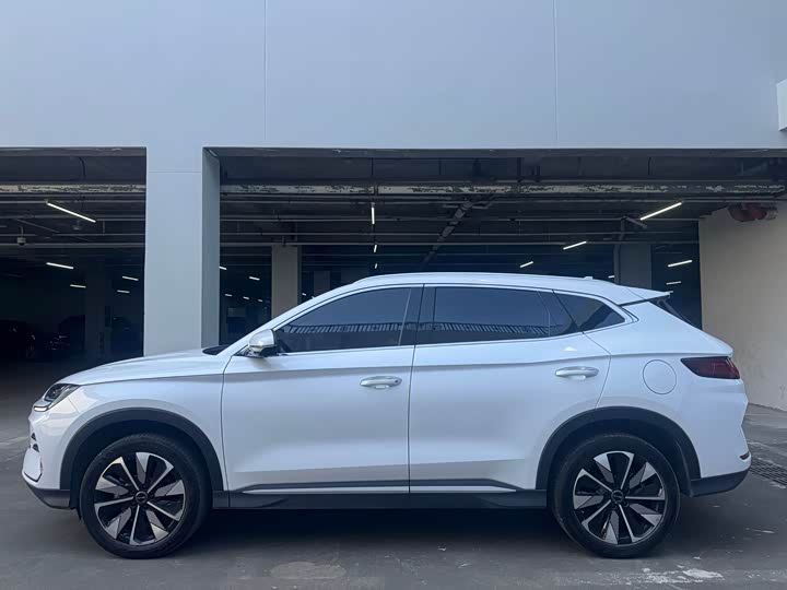 2025 BYD Song Plus Hybrid/EV