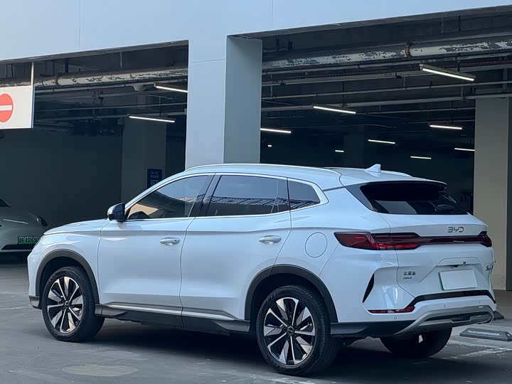 2025 BYD Song Plus Hybrid/EV