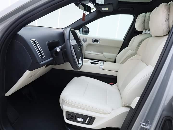 LiXiang L7 2025 2025款 Max 智能焕新版