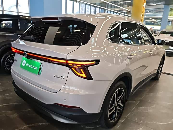 MG Motor ES5 2025 2025款 525max 后驱智驾版