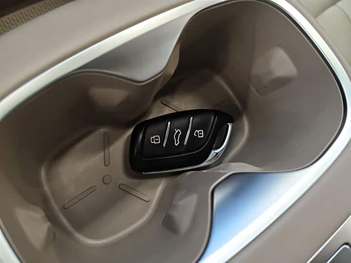 MG Motor ES5 2025 2025款 525max 后驱智驾版