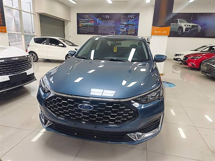 Ford Escort 2021 2021款 1.5L 自动铂金版