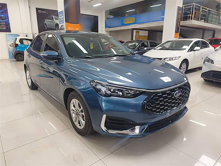 Ford Escort 2021 2021款 1.5L 自动铂金版