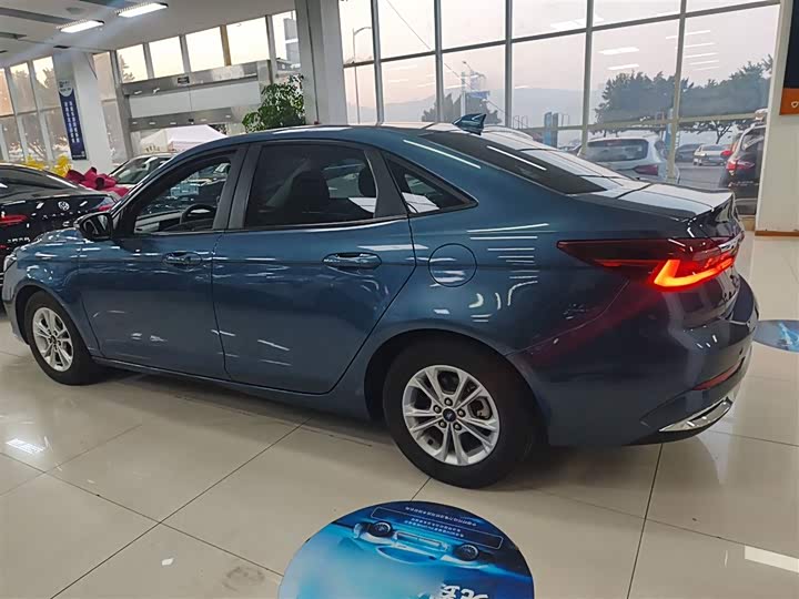 Ford Escort 2021 2021款 1.5L 自动铂金版
