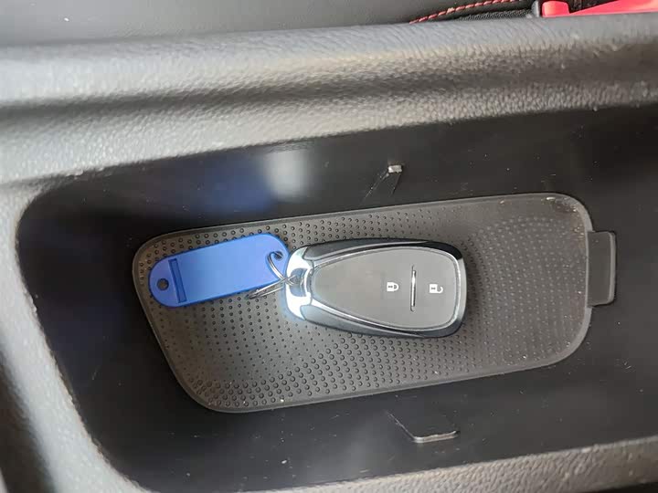 Chevrolet Orlando 2020 2020款 轻混 Redline 530T 自动纵享版（5+2款）