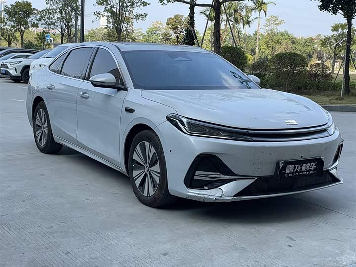 Geely Galaxy A7 2025 2025款 EM-i 150km 探索+版