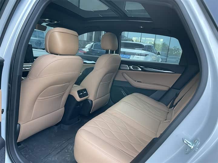 Geely Galaxy A7 2025 2025款 EM-i 150km 探索+版