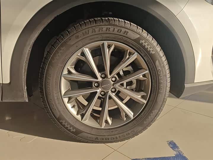 Jetour X70 2025 2025款 1.5T DCT超越PRO 5座