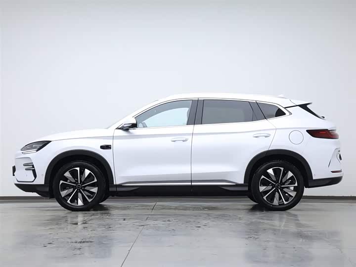 2025 BYD Song Plus Hybrid/EV