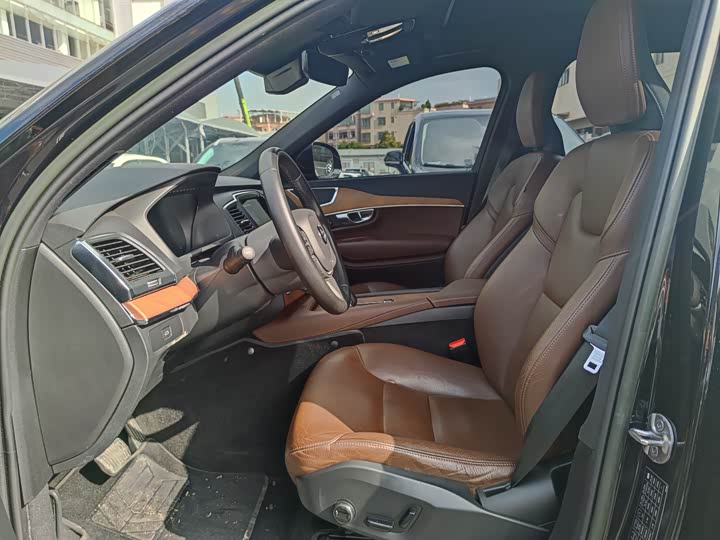 Volvo XC90 2023 2023款 B5 智行豪华版 5座