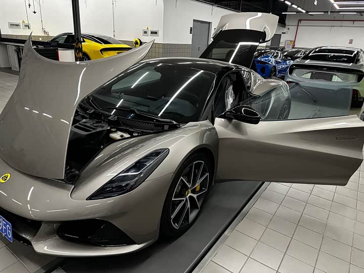Lotus Emira 2022 2022款 3.5T V6 手动 First Edition