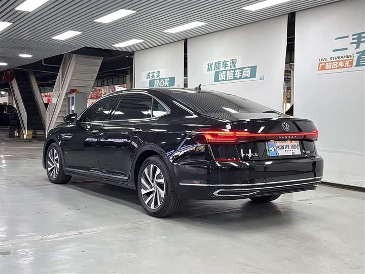 Volkswagen Passat Hybrid 2023 2023款 430PHEV 混动豪华版