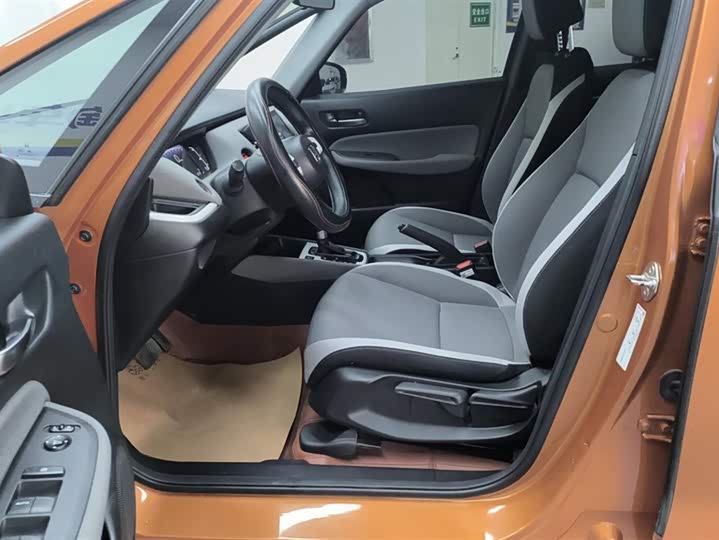 Honda Life 2021 2021款 1.5L CVT CRO-S乐趣版