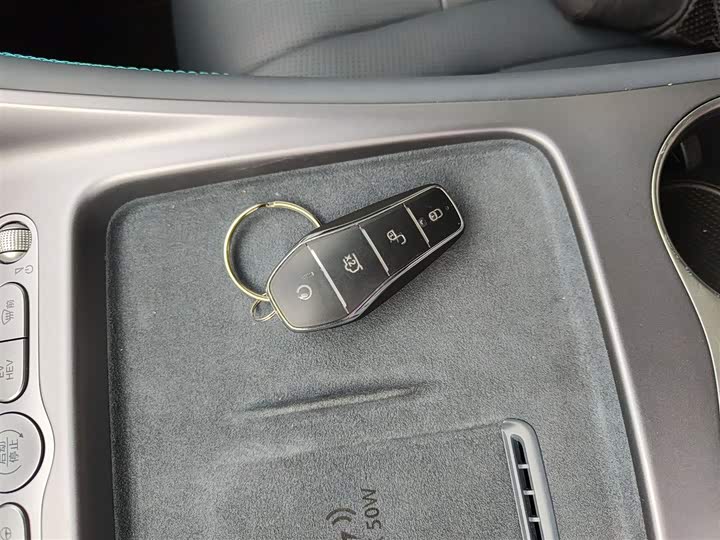 BYD Sea Lion 07 DM-i Hybrid 2025 2025款 150 领航+版