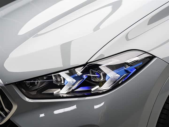 BMW X6 2023 2023款 xDrive40i 尊享型 M运动套装