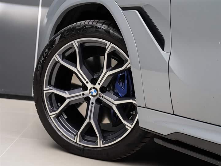 BMW X6 2023 2023款 xDrive40i 尊享型 M运动套装