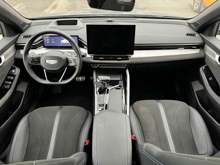 Geely Preface 2025 2025款 东方曜 2.0TD 今朝版