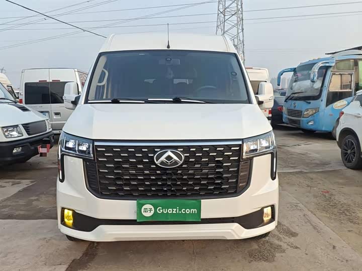 Maxus V80 2025 2025款 PRO傲运通 2.0T 自动长轴中顶 6/7/8/9座
