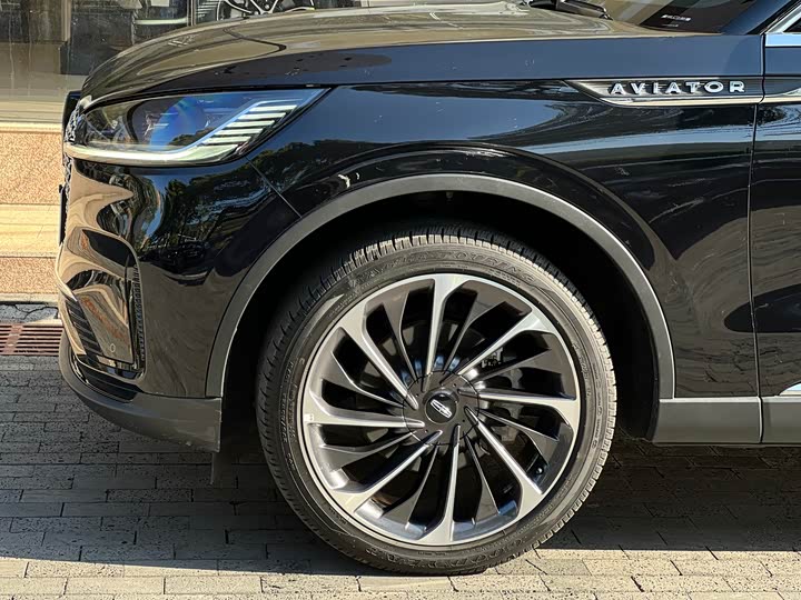 Lincoln Aviator 2024 2024款 3.0T V6 四驱奢雅版 六座