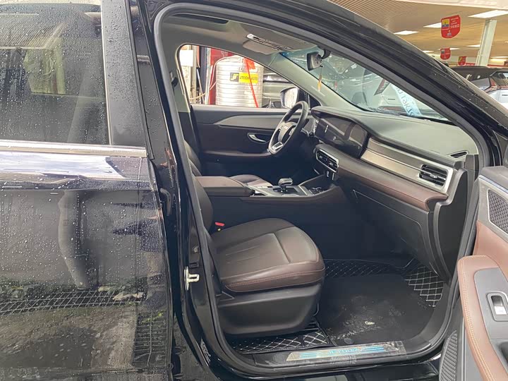 Jetour X90 Plus 2023 2023款 改款 1.6TD DCT别墅 7座