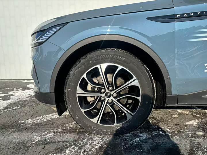 Lincoln Nautilus 2025 2025款 2.0T 四驱尊逸版