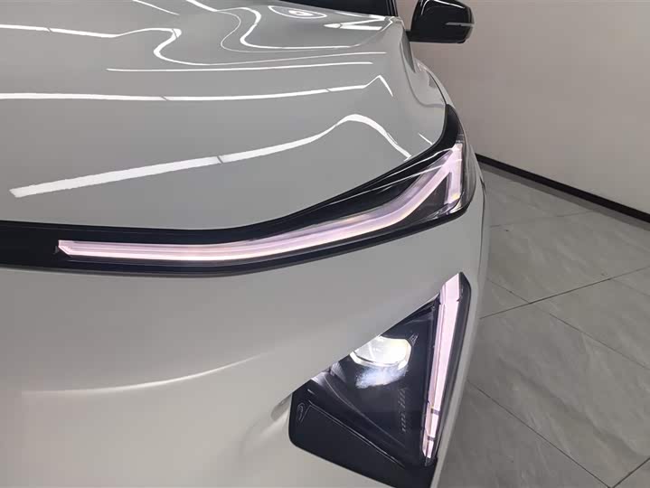 Geely Galaxy L7 2025 2025款 EM-i 115km 探索+版