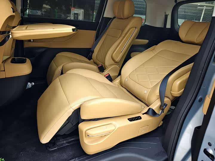 GAC Trumpchi E8 2024 2024款 150km MAX+