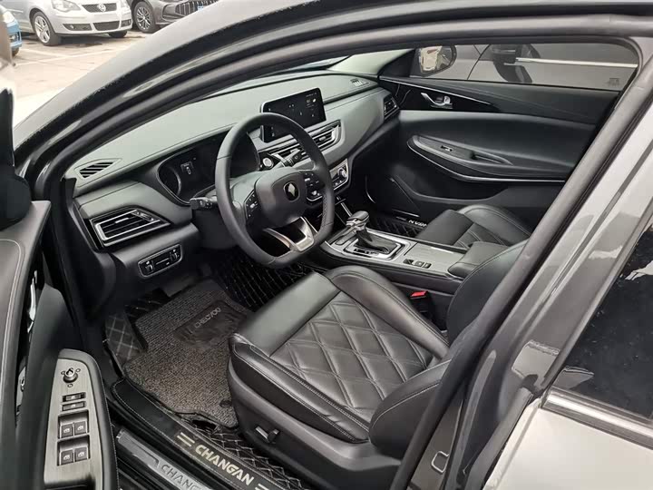 Changan Raeton CC 2022 2022款 蓝鲸版 1.5T DCT豪华型