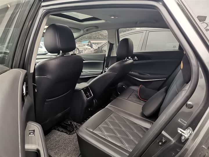 Changan Raeton CC 2022 2022款 蓝鲸版 1.5T DCT豪华型