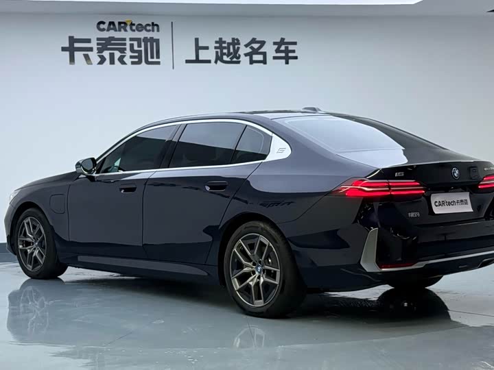 BMW i5 2024 2024款 eDrive 35L 豪华套装