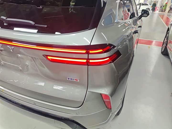 Wey Mocca Hybrid 2024 2024款 Hi4 四驱长续航版