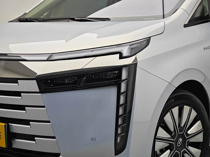 GAC Trumpchi E8 2024 2024款 150km 龙腾星夜+