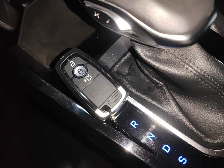 Ford Escort 2021 2021款 1.5L 自动钻石版