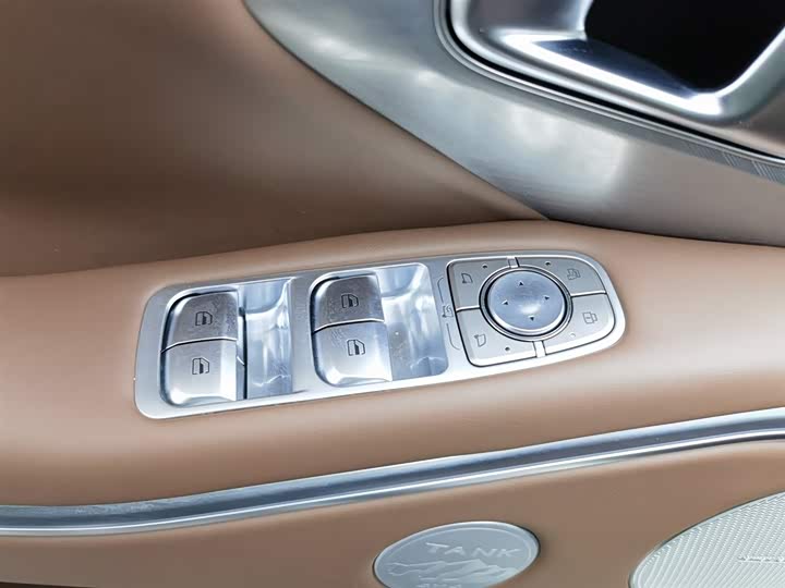 Tank 700 Hybrid 2024 2024款 Hi4-T 极境版