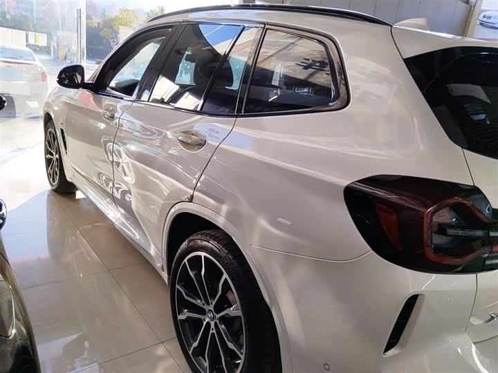 BMW X3 2023 2023款 xDrive30i 领先型 M曜夜套装