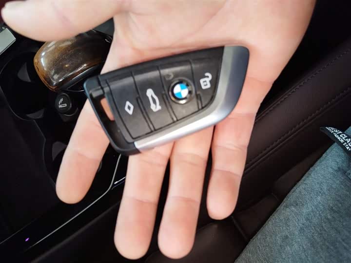 BMW X3 2023 2023款 xDrive30i 领先型 M曜夜套装