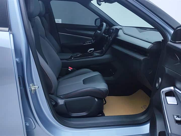 Geely Atlas 2023 2023款 博越COOL 1.5TD 智慧型