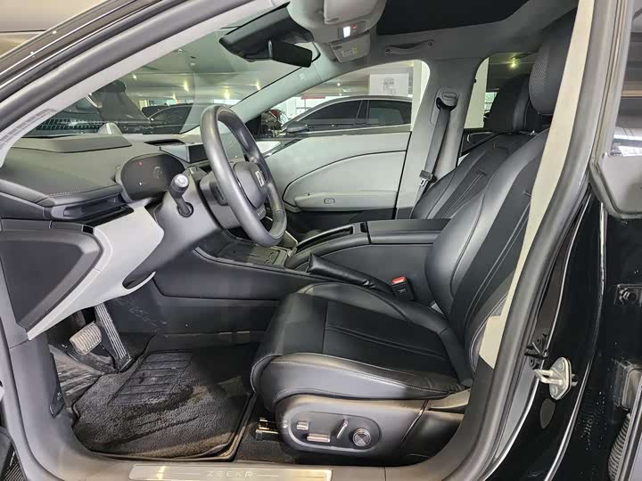 Zeekr 007 2024 2024款 后驱智驾版 75kWh