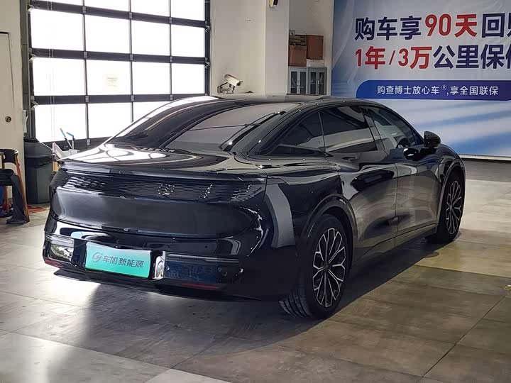 Zeekr 007 2024 2024款 后驱智驾版 75kWh