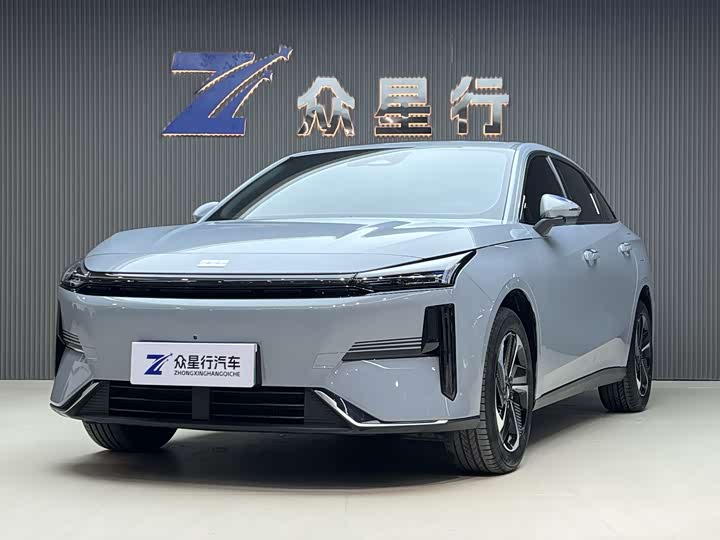 Geely Galaxy L6 2025 2025款 EM-i 140km 星舰版