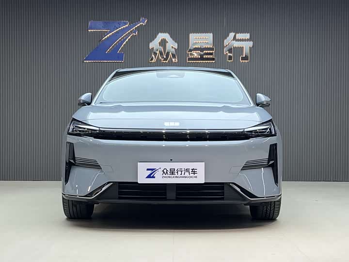 Geely Galaxy L6 2025 2025款 EM-i 140km 星舰版